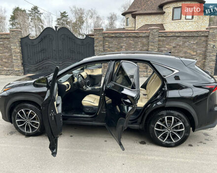 Чорний Лексус НХ, об'ємом двигуна 2 л та пробігом 133 тис. км за 24500 $, фото 14 на Automoto.ua