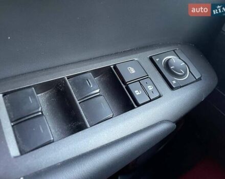 Черный Лексус НХ, объемом двигателя 2 л и пробегом 96 тыс. км за 24490 $, фото 15 на Automoto.ua