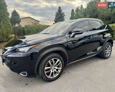 Чорний Лексус НХ, об'ємом двигуна 2 л та пробігом 106 тис. км за 22999 $, фото 4 на Automoto.ua