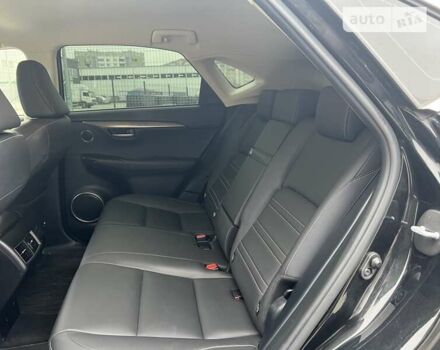 Черный Лексус НХ, объемом двигателя 2.5 л и пробегом 161 тыс. км за 29500 $, фото 32 на Automoto.ua