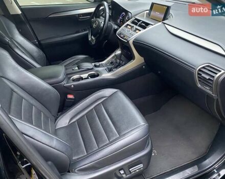 Черный Лексус НХ, объемом двигателя 2.5 л и пробегом 190 тыс. км за 26500 $, фото 16 на Automoto.ua