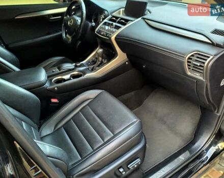 Лексус НХ 2017 в Киеве на Automoto.ua Черный Лексус НХ, объемом двигателя 2.49 л и пробегом 190 тыс. км за 25500 $, фото 21 на Automoto.ua