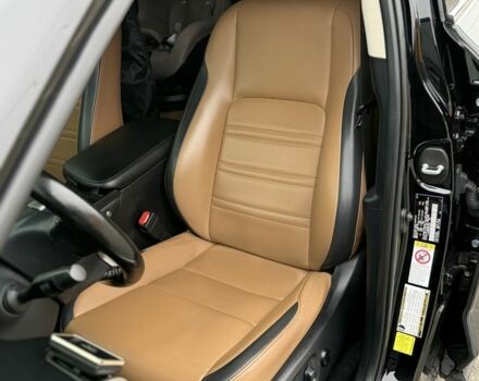 Черный Лексус НХ, объемом двигателя 1.9 л и пробегом 179 тыс. км за 25000 $, фото 8 на Automoto.ua