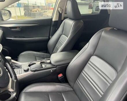 Черный Лексус НХ, объемом двигателя 2.5 л и пробегом 161 тыс. км за 29500 $, фото 25 на Automoto.ua