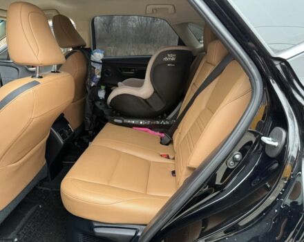 Черный Лексус НХ, объемом двигателя 1.9 л и пробегом 179 тыс. км за 25000 $, фото 17 на Automoto.ua