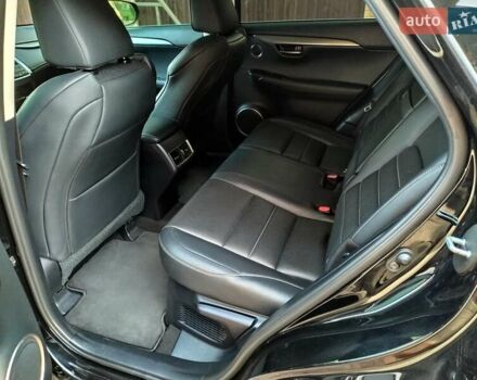 Лексус НХ 2017 в Киеве на Automoto.ua Черный Лексус НХ, объемом двигателя 2.49 л и пробегом 190 тыс. км за 25500 $, фото 19 на Automoto.ua