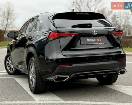 Черный Лексус НХ, объемом двигателя 2 л и пробегом 68 тыс. км за 28700 $, фото 13 на Automoto.ua