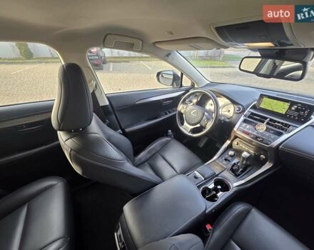 Черный Лексус НХ, объемом двигателя 2.49 л и пробегом 150 тыс. км за 31750 $, фото 57 на Automoto.ua