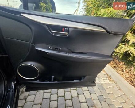 Черный Лексус НХ, объемом двигателя 2.49 л и пробегом 150 тыс. км за 31750 $, фото 51 на Automoto.ua