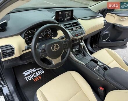 Черный Лексус НХ, объемом двигателя 2 л и пробегом 68 тыс. км за 28700 $, фото 50 на Automoto.ua