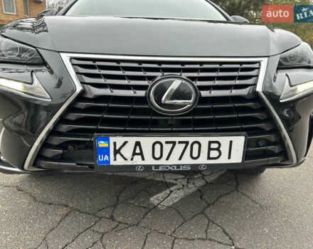 Черный Лексус НХ, объемом двигателя 2 л и пробегом 138 тыс. км за 23999 $, фото 24 на Automoto.ua