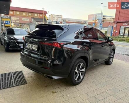Чорний Лексус НХ, об'ємом двигуна 2 л та пробігом 148 тис. км за 25400 $, фото 5 на Automoto.ua