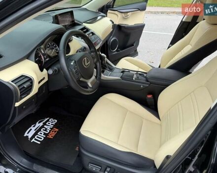 Черный Лексус НХ, объемом двигателя 2 л и пробегом 68 тыс. км за 28700 $, фото 47 на Automoto.ua