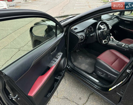 Черный Лексус НХ, объемом двигателя 2 л и пробегом 138 тыс. км за 23999 $, фото 8 на Automoto.ua