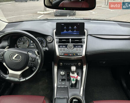 Черный Лексус НХ, объемом двигателя 2 л и пробегом 138 тыс. км за 23999 $, фото 22 на Automoto.ua