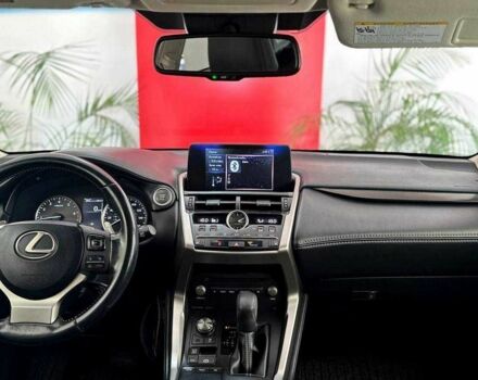 Черный Лексус НХ, объемом двигателя 2 л и пробегом 167 тыс. км за 26368 $, фото 7 на Automoto.ua