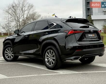 Черный Лексус НХ, объемом двигателя 2 л и пробегом 68 тыс. км за 28700 $, фото 10 на Automoto.ua