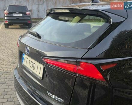 Черный Лексус НХ, объемом двигателя 2.49 л и пробегом 150 тыс. км за 31750 $, фото 34 на Automoto.ua