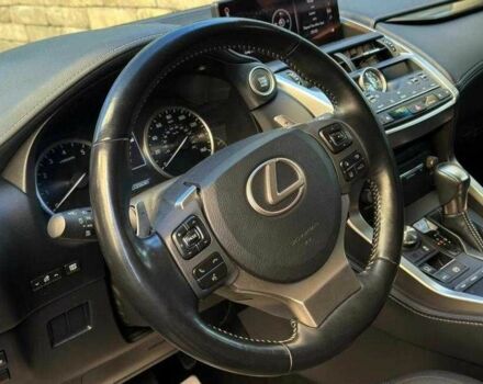 Чорний Лексус НХ, об'ємом двигуна 2 л та пробігом 117 тис. км за 17500 $, фото 8 на Automoto.ua