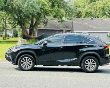 Чорний Лексус НХ, об'ємом двигуна 2 л та пробігом 48 тис. км за 9200 $, фото 1 на Automoto.ua