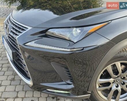 Черный Лексус НХ, объемом двигателя 2.49 л и пробегом 150 тыс. км за 31750 $, фото 12 на Automoto.ua
