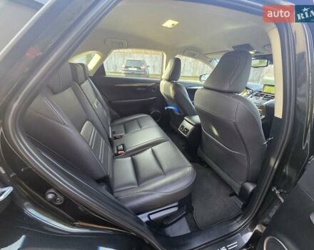 Черный Лексус НХ, объемом двигателя 2.49 л и пробегом 150 тыс. км за 31750 $, фото 52 на Automoto.ua