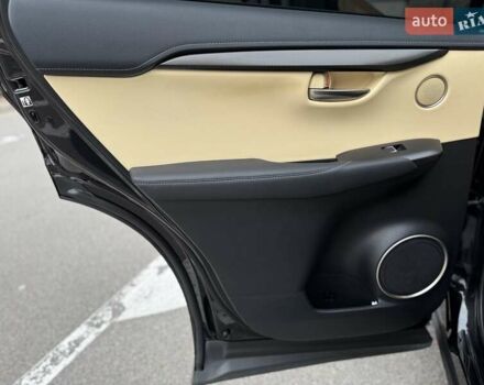 Черный Лексус НХ, объемом двигателя 2 л и пробегом 68 тыс. км за 28700 $, фото 41 на Automoto.ua