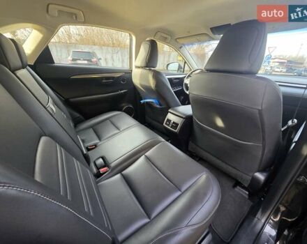 Черный Лексус НХ, объемом двигателя 2.49 л и пробегом 150 тыс. км за 31750 $, фото 56 на Automoto.ua