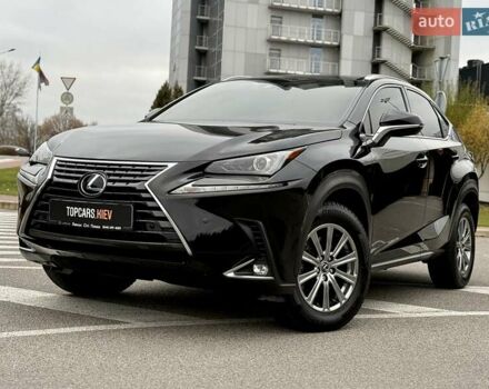 Черный Лексус НХ, объемом двигателя 2 л и пробегом 68 тыс. км за 28700 $, фото 3 на Automoto.ua