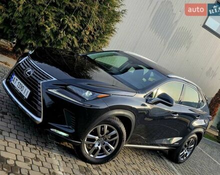 Черный Лексус НХ, объемом двигателя 2.49 л и пробегом 150 тыс. км за 31750 $, фото 4 на Automoto.ua