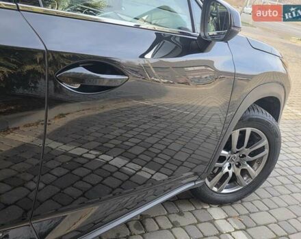 Черный Лексус НХ, объемом двигателя 2.49 л и пробегом 150 тыс. км за 31750 $, фото 36 на Automoto.ua