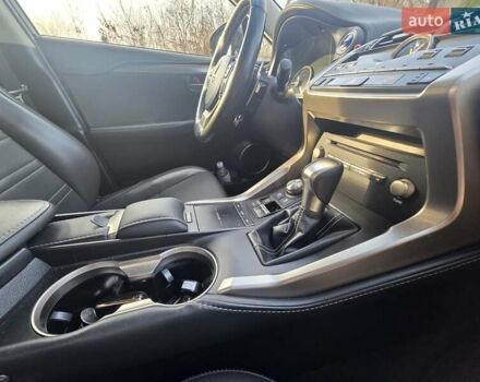 Черный Лексус НХ, объемом двигателя 2.49 л и пробегом 150 тыс. км за 31750 $, фото 49 на Automoto.ua