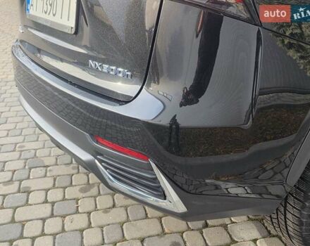 Черный Лексус НХ, объемом двигателя 2.49 л и пробегом 150 тыс. км за 31750 $, фото 29 на Automoto.ua