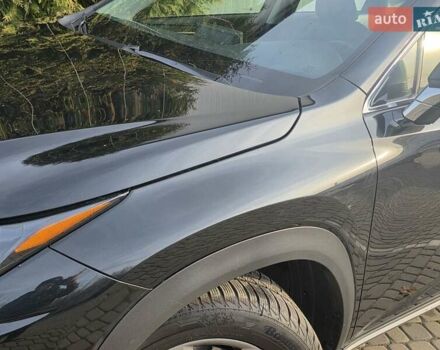 Черный Лексус НХ, объемом двигателя 2.49 л и пробегом 150 тыс. км за 31750 $, фото 26 на Automoto.ua