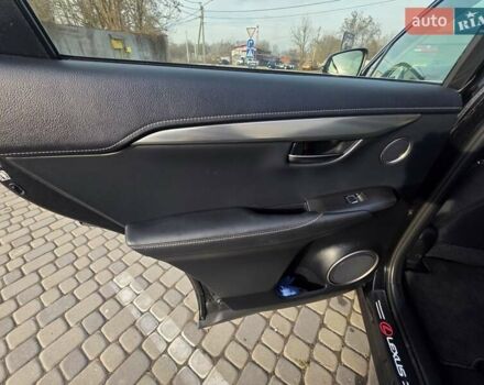 Черный Лексус НХ, объемом двигателя 2.49 л и пробегом 150 тыс. км за 31750 $, фото 68 на Automoto.ua