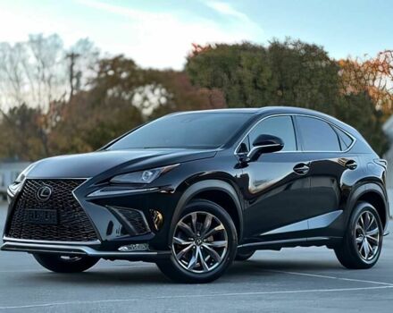 Черный Лексус НХ, объемом двигателя 2 л и пробегом 47 тыс. км за 13800 $, фото 2 на Automoto.ua