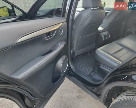 Чорний Лексус НХ, об'ємом двигуна 2 л та пробігом 39 тис. км за 33000 $, фото 33 на Automoto.ua