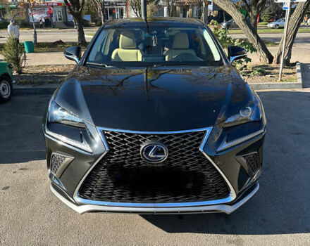 Чорний Лексус НХ, об'ємом двигуна 2.49 л та пробігом 23 тис. км за 40000 $, фото 2 на Automoto.ua