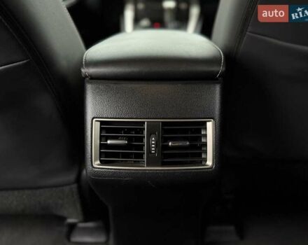 Чорний Лексус НХ, об'ємом двигуна 2 л та пробігом 33 тис. км за 25500 $, фото 51 на Automoto.ua