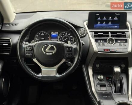 Чорний Лексус НХ, об'ємом двигуна 2 л та пробігом 33 тис. км за 25500 $, фото 17 на Automoto.ua