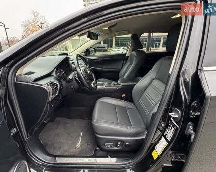 Чорний Лексус НХ, об'ємом двигуна 2 л та пробігом 33 тис. км за 25500 $, фото 10 на Automoto.ua