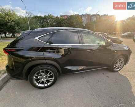 Чорний Лексус НХ, об'ємом двигуна 2 л та пробігом 88 тис. км за 30700 $, фото 3 на Automoto.ua