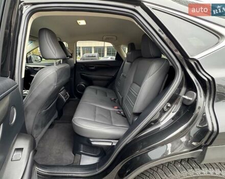 Чорний Лексус НХ, об'ємом двигуна 2 л та пробігом 33 тис. км за 25500 $, фото 49 на Automoto.ua