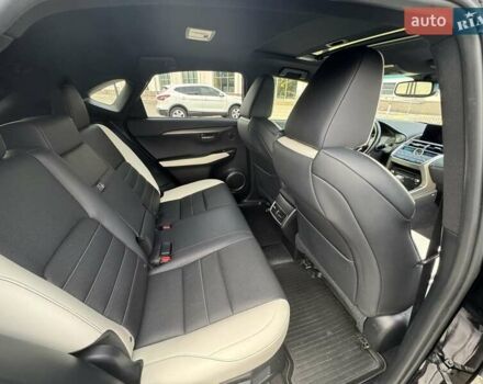 Чорний Лексус НХ, об'ємом двигуна 2 л та пробігом 88 тис. км за 30700 $, фото 10 на Automoto.ua