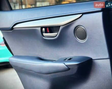 Чорний Лексус НХ, об'ємом двигуна 2.49 л та пробігом 54 тис. км за 39900 $, фото 30 на Automoto.ua