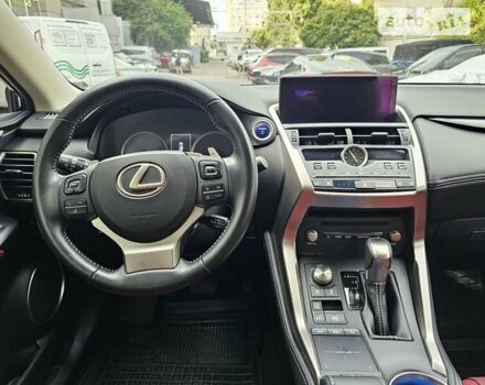 Черный Лексус НХ, объемом двигателя 2.49 л и пробегом 27 тыс. км за 34000 $, фото 23 на Automoto.ua