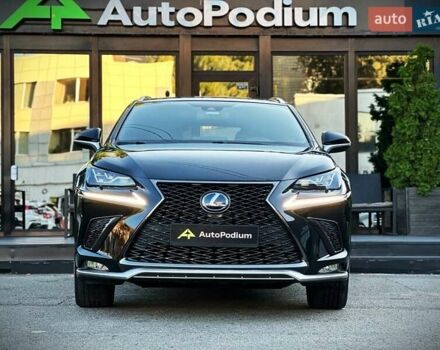Чорний Лексус НХ, об'ємом двигуна 2.49 л та пробігом 54 тис. км за 39900 $, фото 1 на Automoto.ua