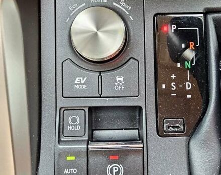 Черный Лексус НХ, объемом двигателя 2.49 л и пробегом 27 тыс. км за 34000 $, фото 38 на Automoto.ua