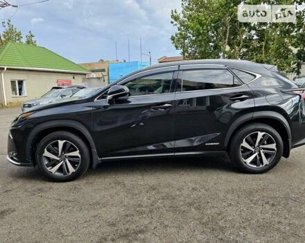 Черный Лексус НХ, объемом двигателя 2.49 л и пробегом 27 тыс. км за 34000 $, фото 5 на Automoto.ua