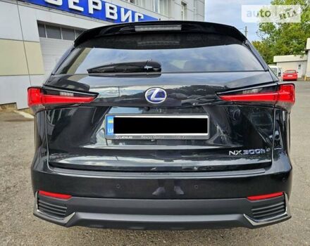 Черный Лексус НХ, объемом двигателя 2.49 л и пробегом 27 тыс. км за 34000 $, фото 9 на Automoto.ua